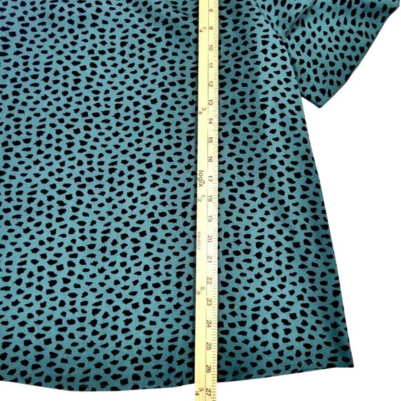 Women's Green Polka Dot Round Neck Tiered Sleeve Blouse 0X & 1X Short Sleeve Top - Picture 8 of 13